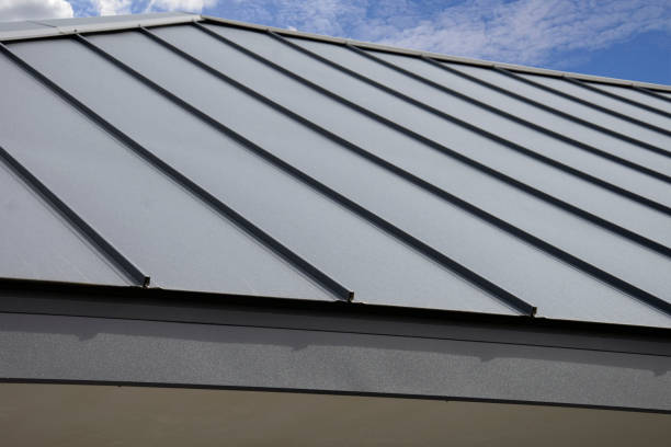 Best Emergency Roof Repair Services  in Red Oaks Mill, NY